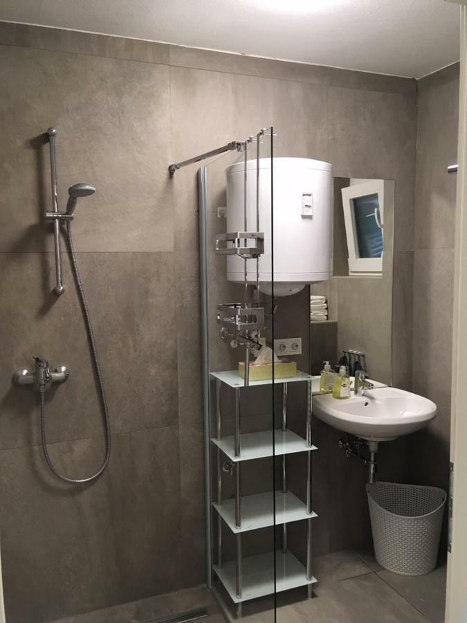 Rooms St. Lorenzen Hermagor Exterior photo